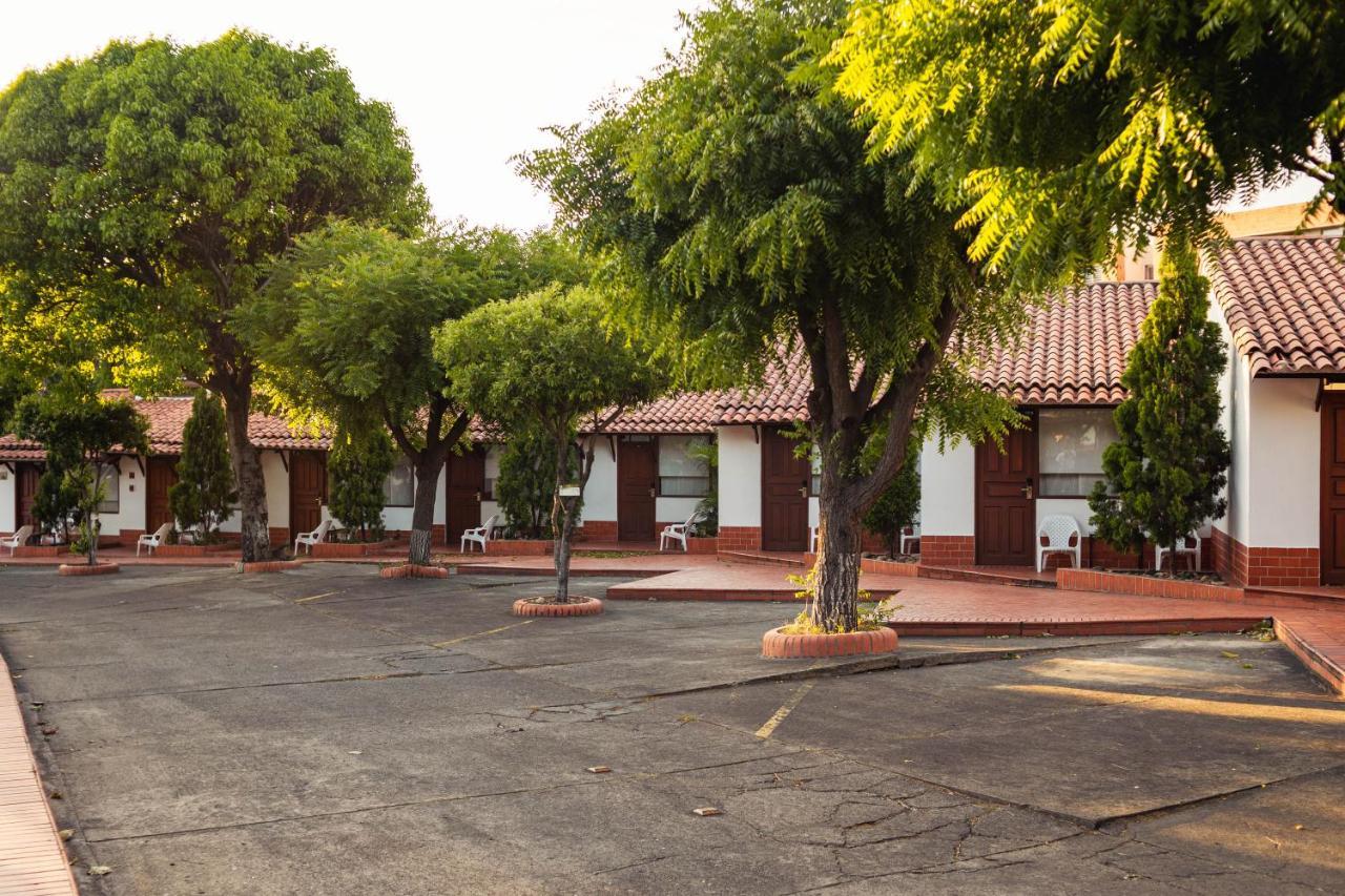 Hotel Faranda Bolivar Cucuta, A Member Of Radisson Individuals Kültér fotó